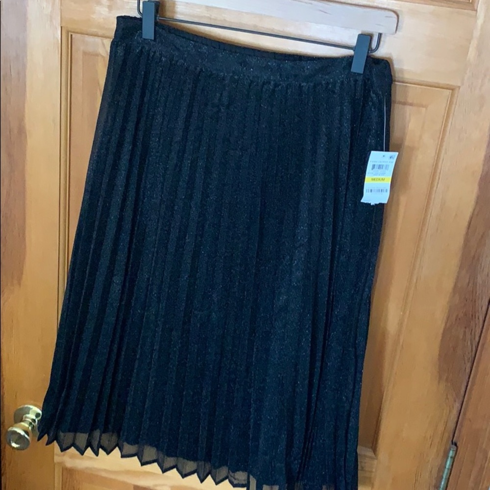 NWT skirt